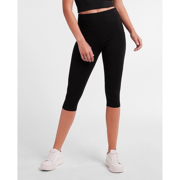 Express Black Capri Leggings, Small - Picture 1 of 7
